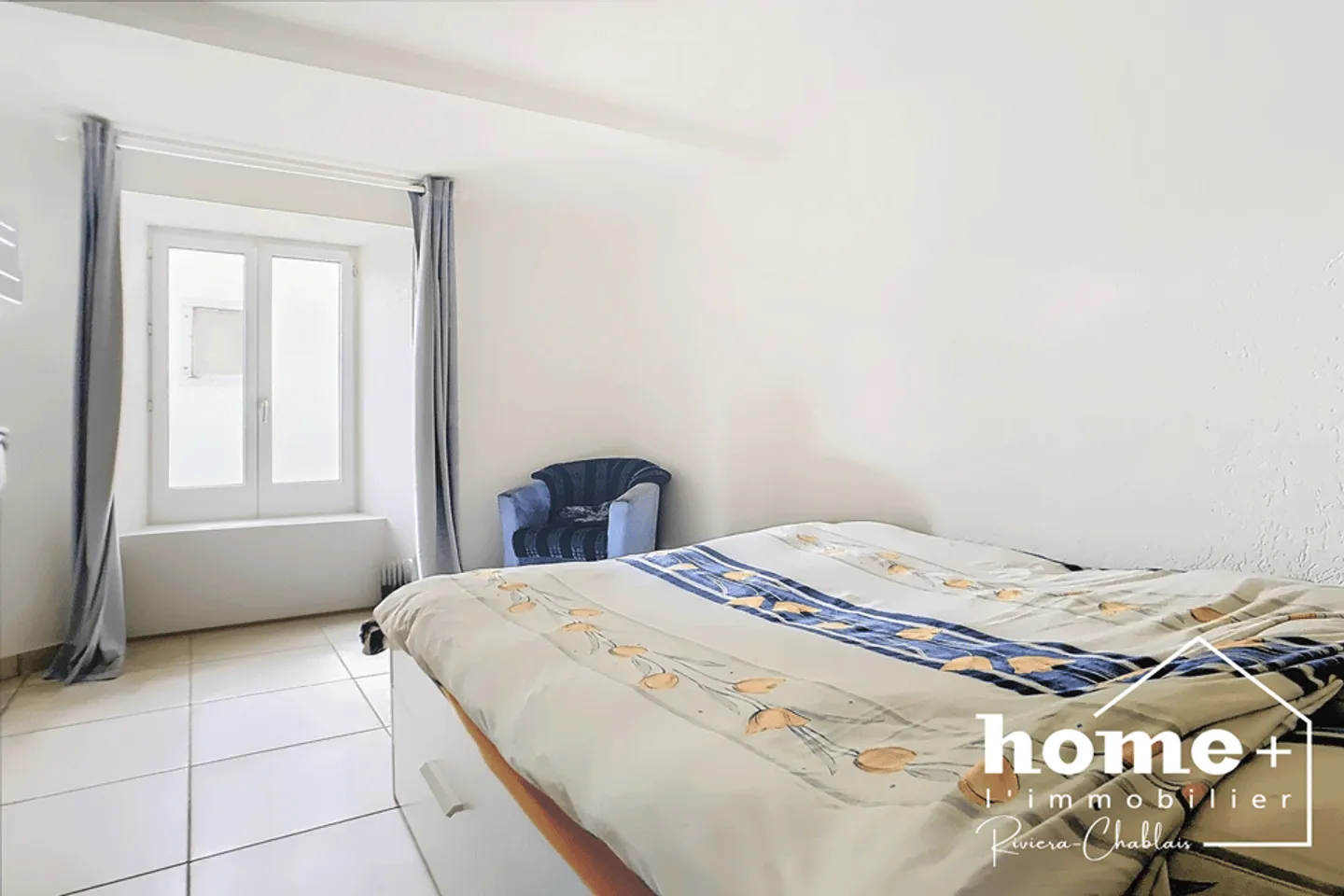 Edificio di 3 appartamenti nel centro di Vouvry - Foto 7 di 12