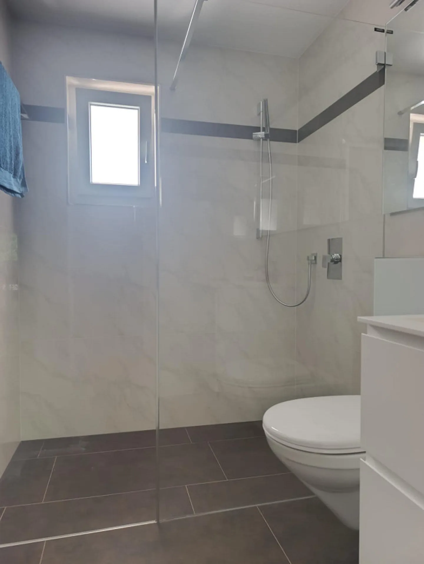 Appartamento moderno di 3,5 stanze - Foto 4 di 10