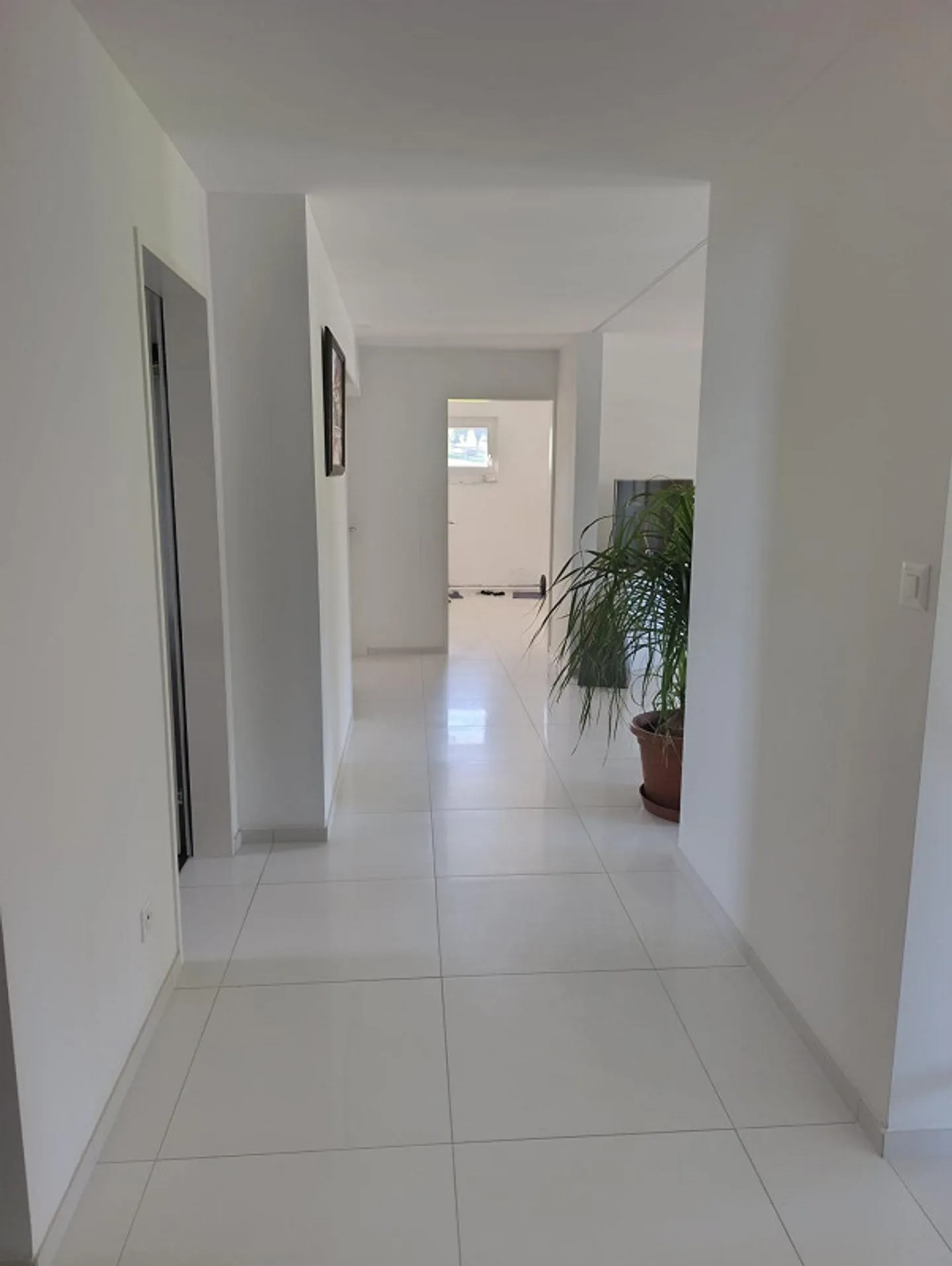 Appartamento moderno di 3,5 stanze - Foto 8 di 10