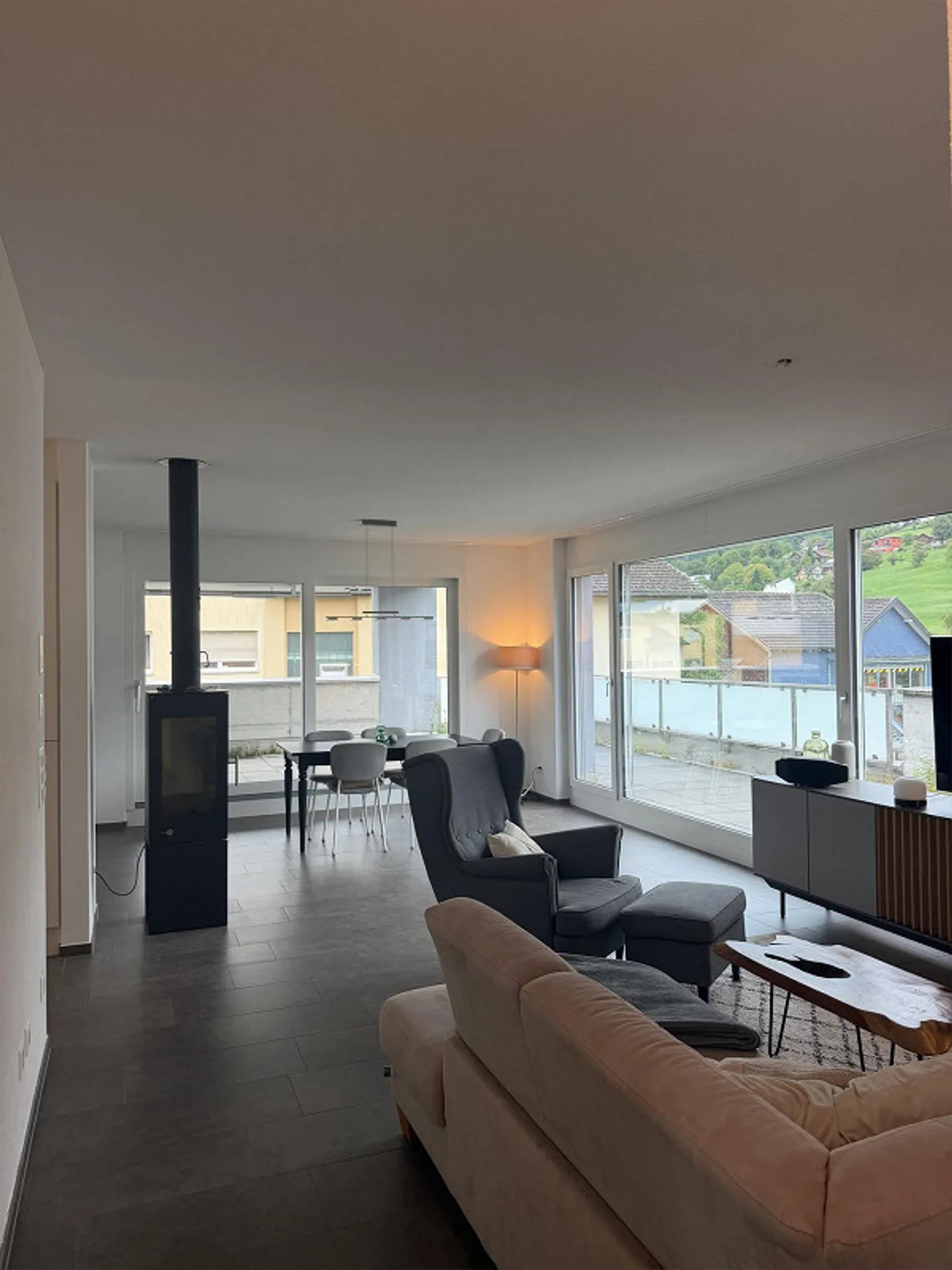 4.5 Room Penthouse Apartment - Photo 3 of 15