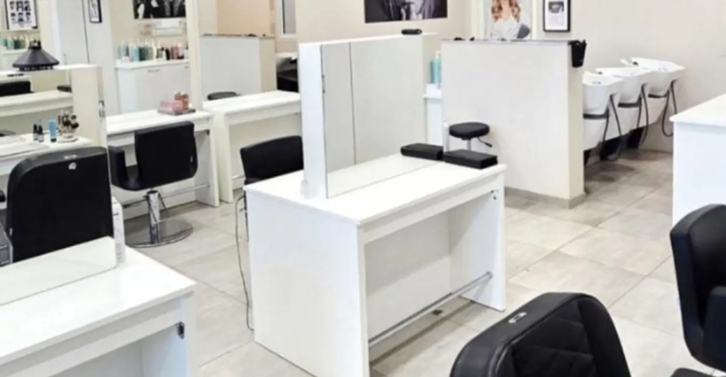 Commerce - Photo 10 of 13