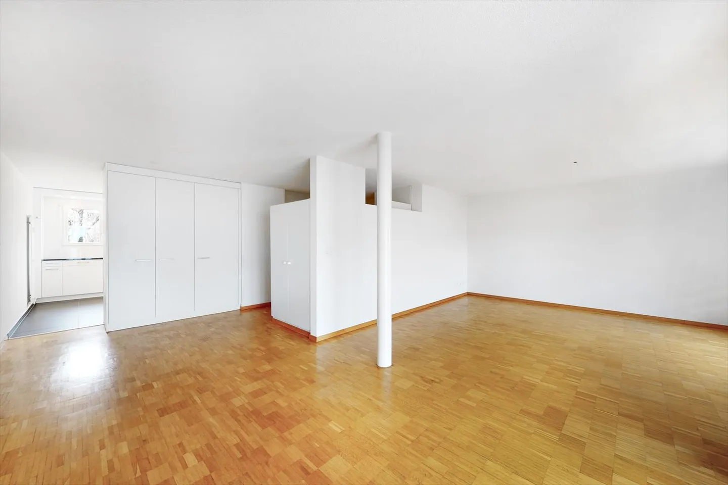 Apartment for rent - Photo 5 of 8