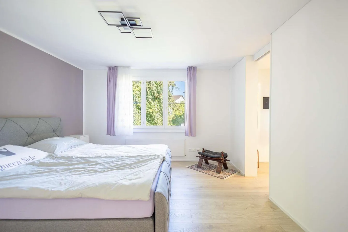 Appartamento 3.5 camere ristrutturato di alta qualità con ulteriore cabina armadio/ufficio - Foto 7 di 9