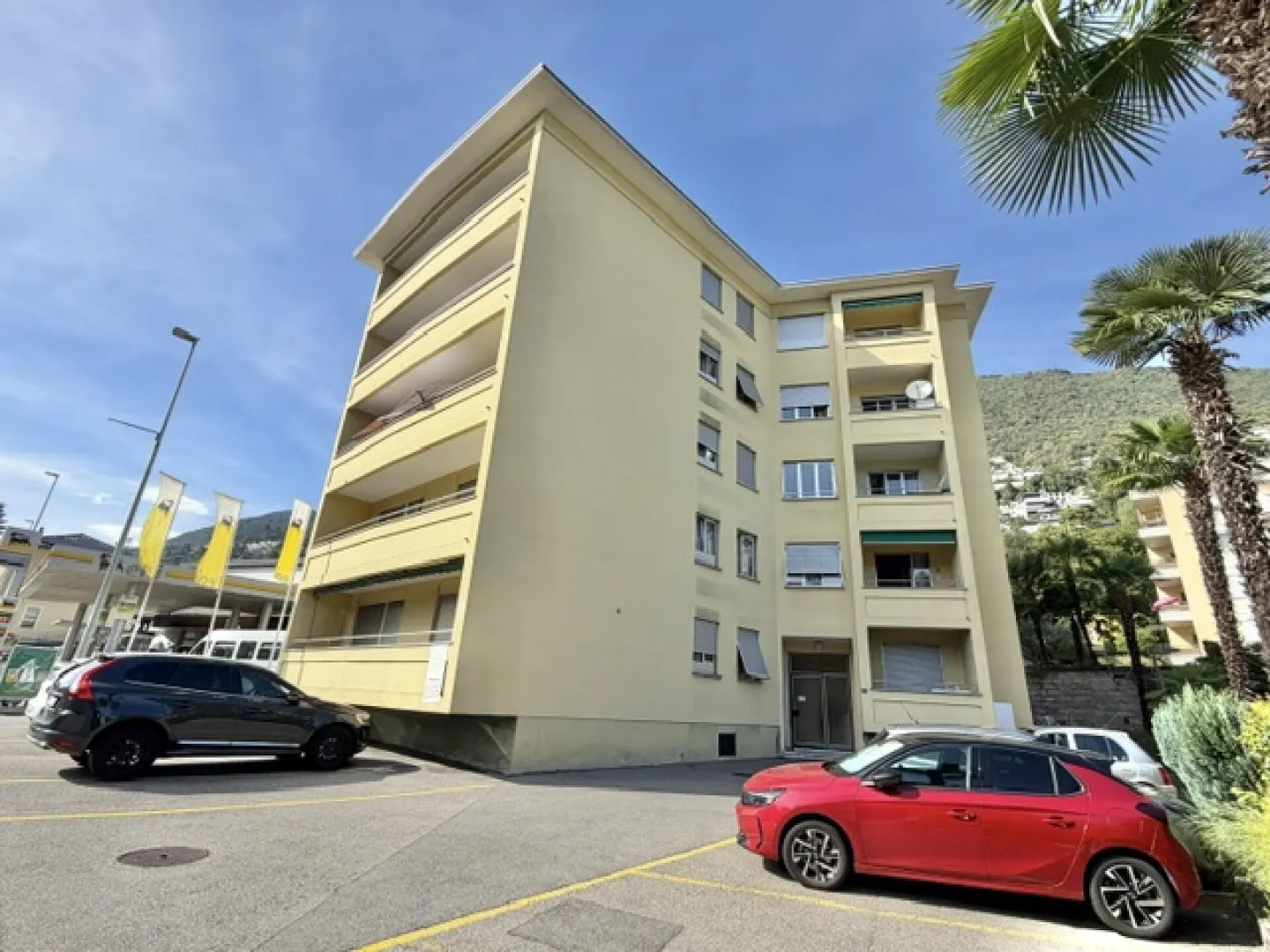 ZU VERKAUFEN IM ZENTRUM VON MINUSIO - 4,5-Zimmer-Wohnung im ersten Stock - Foto 2 von 15