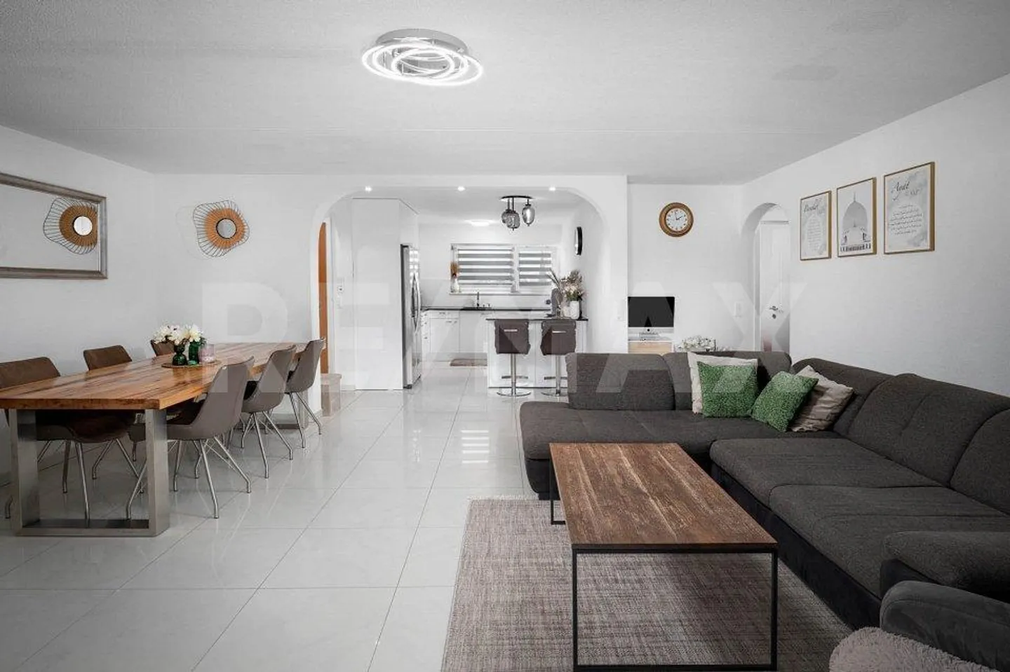 Appartamento 4,5 locali con balcone soleggiato e arredi di alta qualità... - Foto 13 di 13