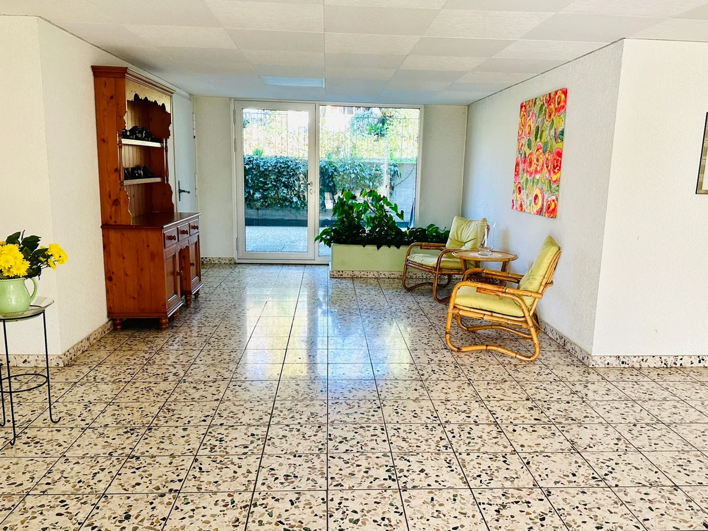 Im Grünen gelegene schöne Wohnung mit Lift und Balkon - Foto 11 di 12