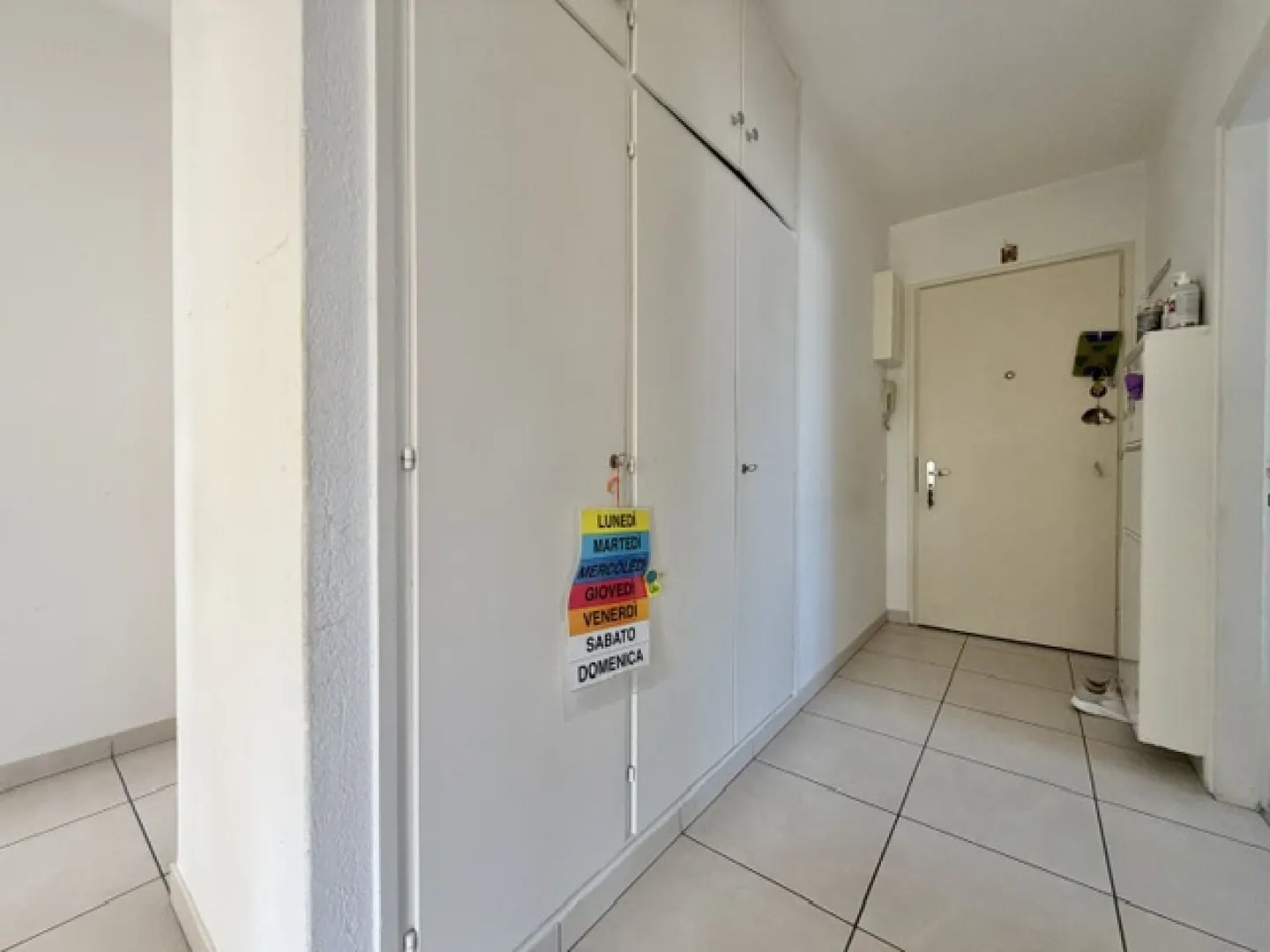ZU VERKAUFEN IM ZENTRUM VON MINUSIO - 4,5-Zimmer-Wohnung im ersten Stock - Foto 10 von 15