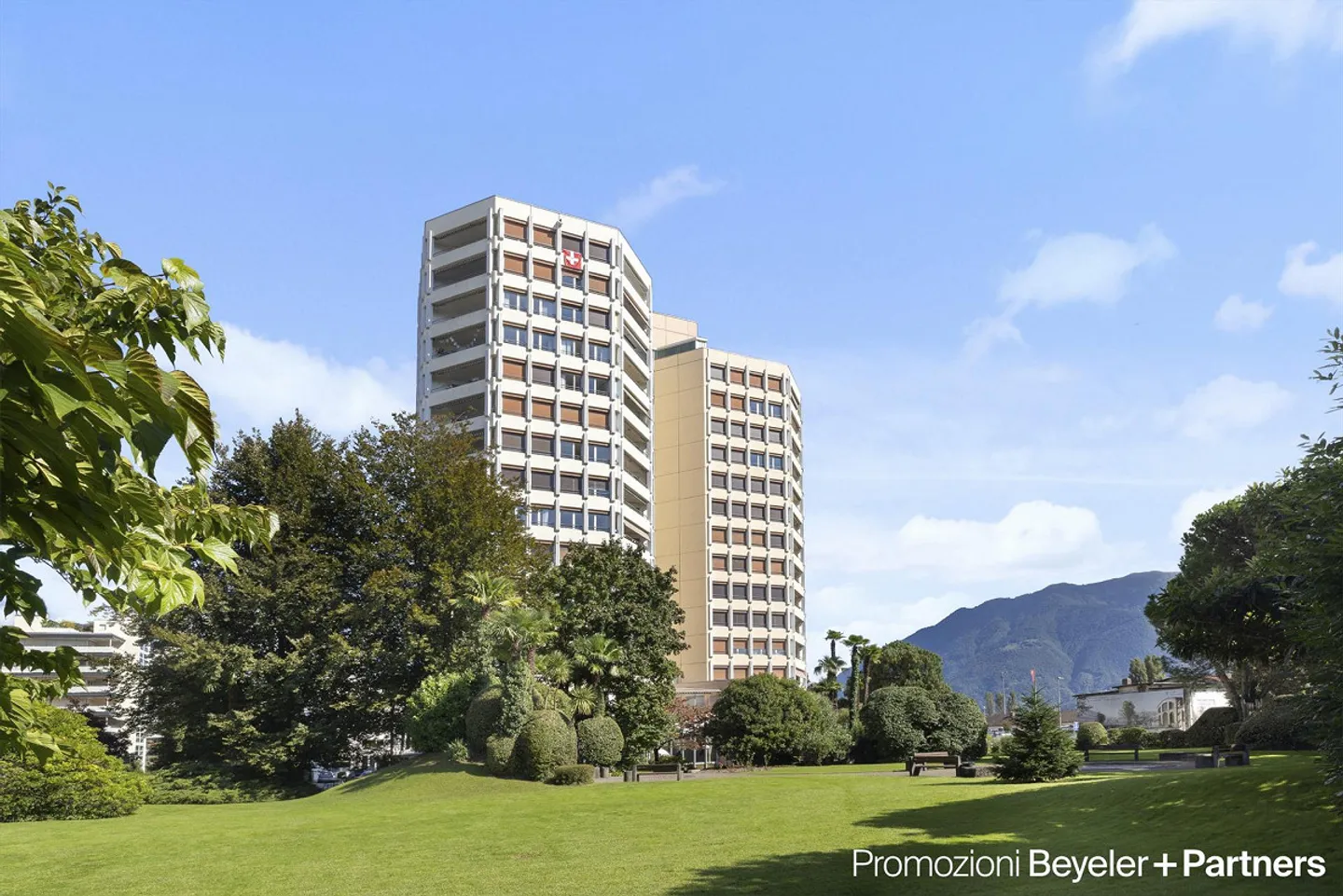 Splendido appartamento 3.5 locali con vista panoramica a Locarno - Foto 13 di 15