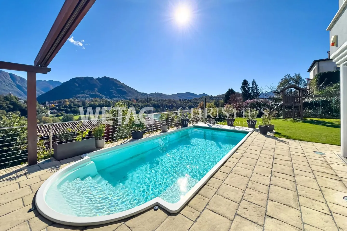 Moderne Villa mit Pool & Seeblick - Foto 7 von 13