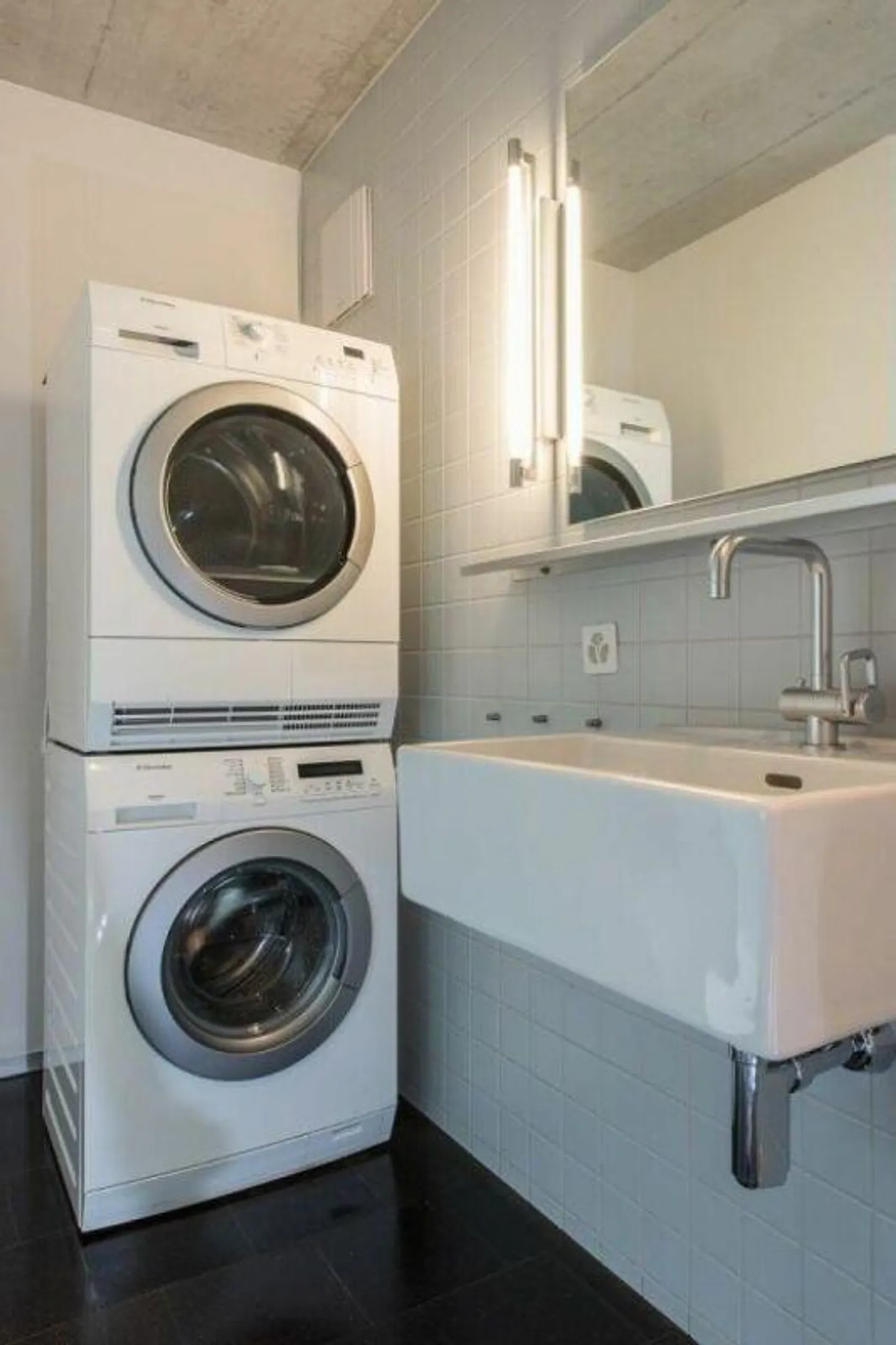 Exklusives Gallery-Loft mit Gartensitzplatz zu vermieten - Foto 9 von 12