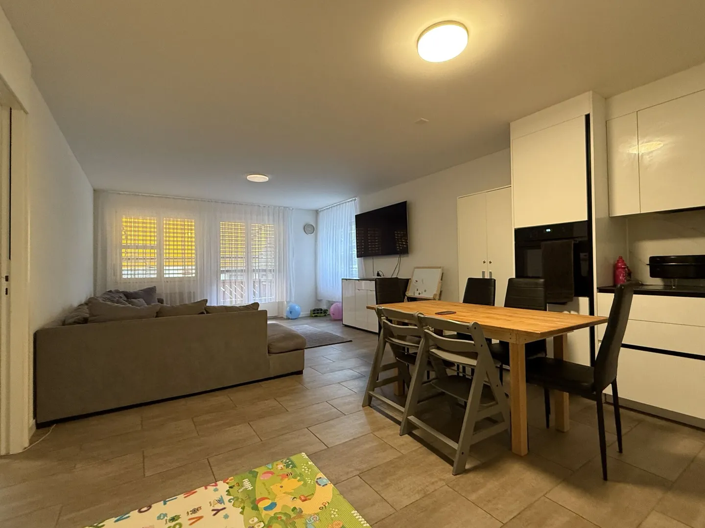 Appartamento in vendita - Foto 2 di 5