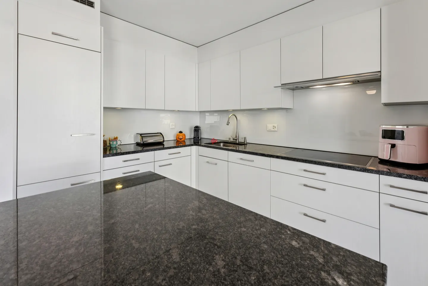 Appartement spacieux à Zurich - Photo 4 sur 6