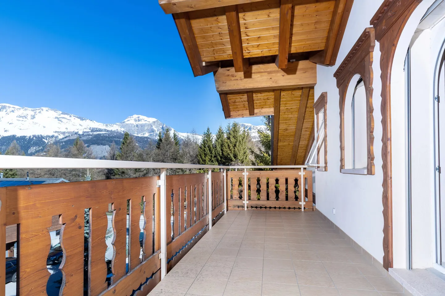 Außergewöhnliches Chalet bei Crans-Montana - Foto 10 von 19