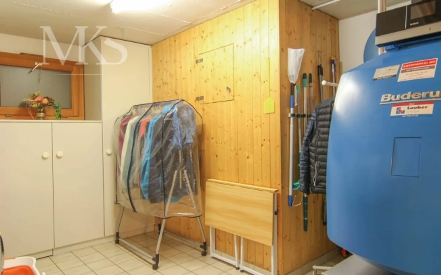 Cozy House in a Quiet and Central Location - Photo 13 of 19