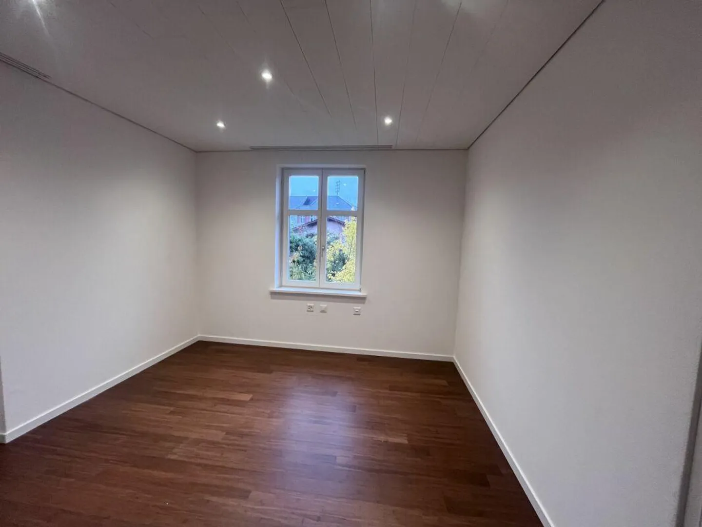 Appartamento cittadino affascinante cerca nuovi inquilini - Foto 9 di 10