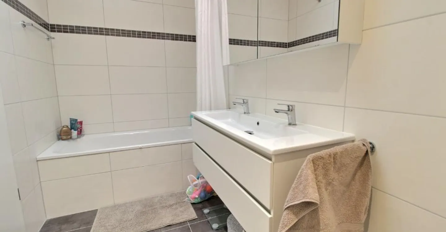 Grand appartement de 4.5 pièces à Marly - Foto 7 di 11