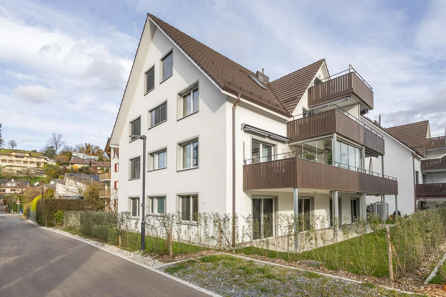 Appartamento giardino da 6,5 stanze da sogno che unisce eleganza moderna e funzionalità pensata - Foto 1 di 8