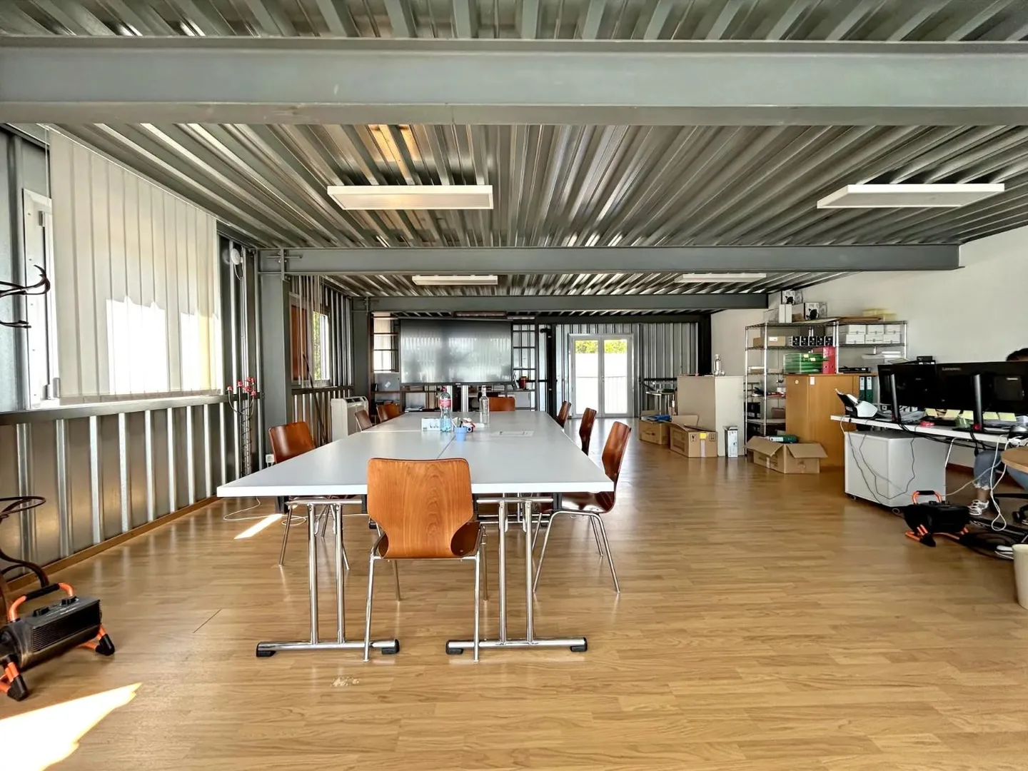 Espace Commercial à Vich - Photo 5 sur 7
