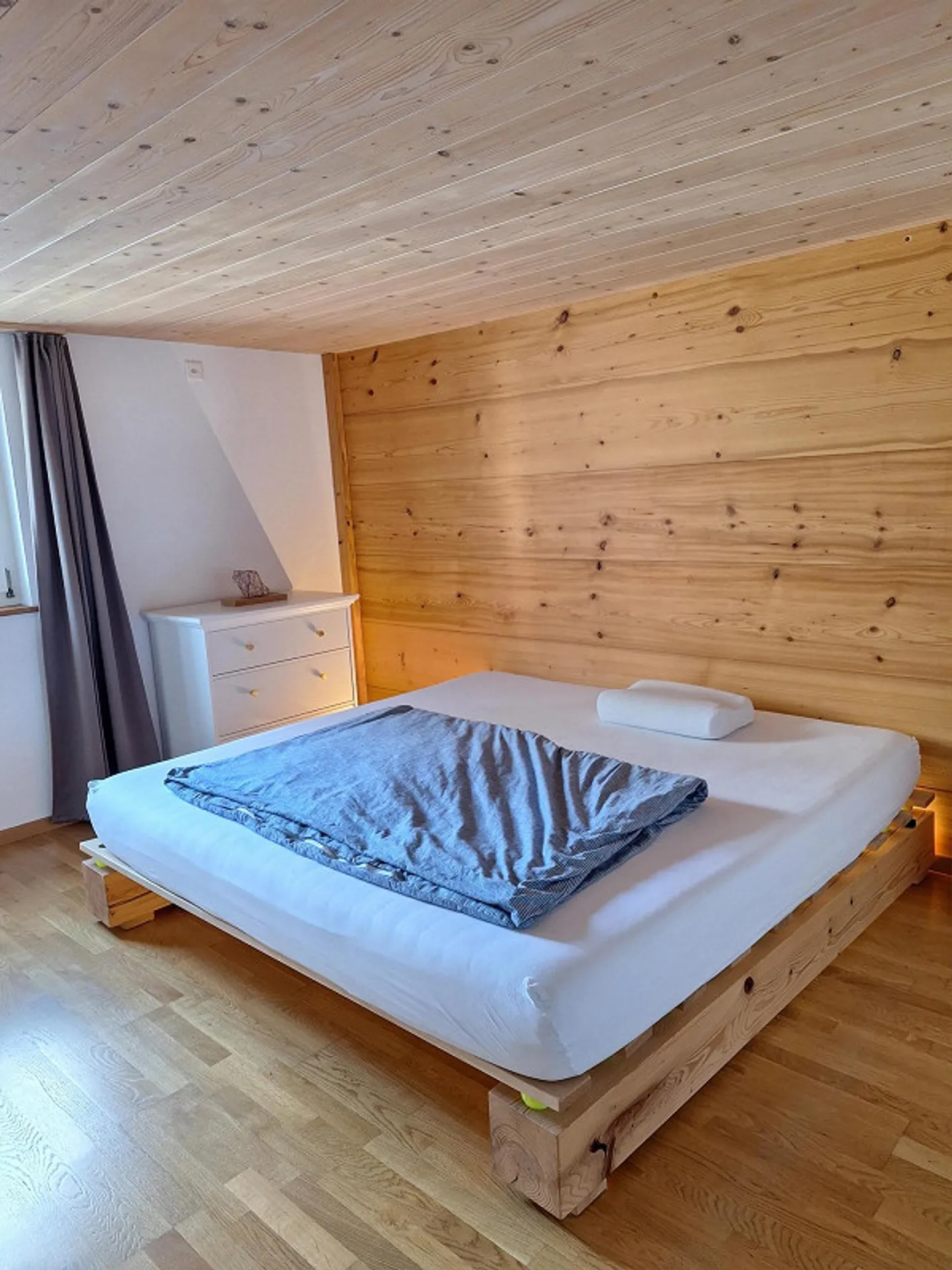 PLENTY OF SPACE IN THE GREEN - 3 SPACIOUS 3.5-ROOM APARTMENTS EPPISHAUSEN - Photo 4 of 24
