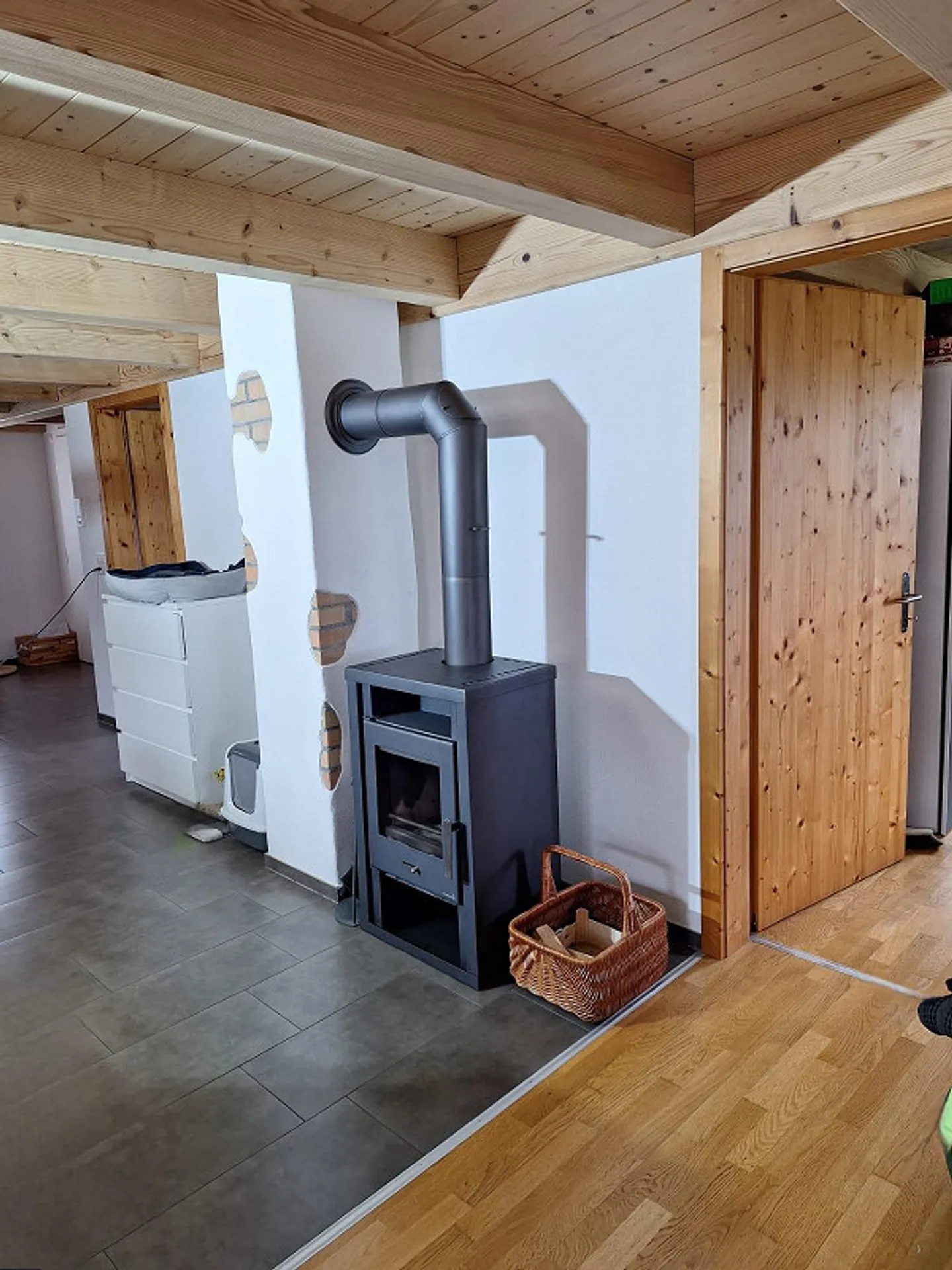 PLENTY OF SPACE IN THE GREEN - 3 SPACIOUS 3.5-ROOM APARTMENTS EPPISHAUSEN - Photo 10 of 24