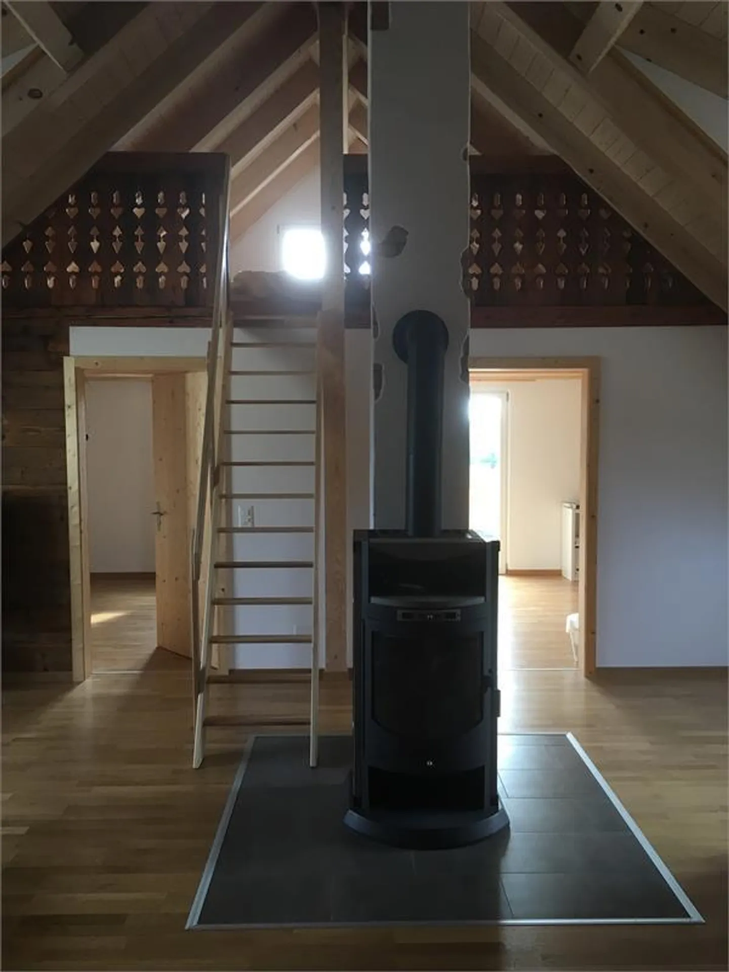 PLENTY OF SPACE IN THE GREEN - 3 SPACIOUS 3.5-ROOM APARTMENTS EPPISHAUSEN - Photo 17 of 24
