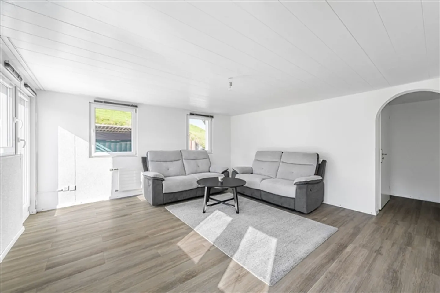 Casa generazionale completamente affittata con rimessa nel mezzo della natura - Foto 10 di 13