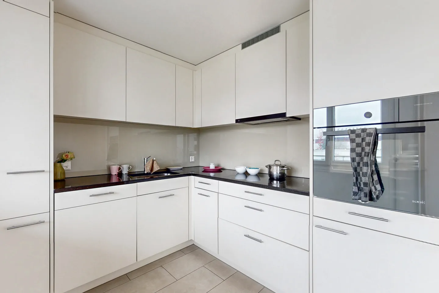 Cherchez-vous un appartement lumineux en tant que nouveau locataire à partir du 01.11.2026 ? - Photo 2 sur 9