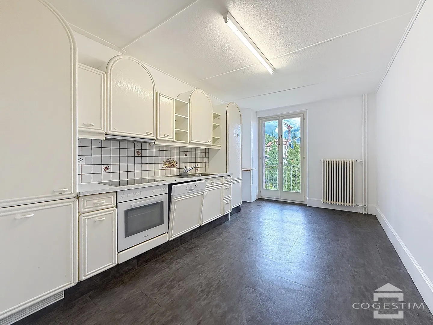 Appartamento 4 locali - Foto 3 di 9