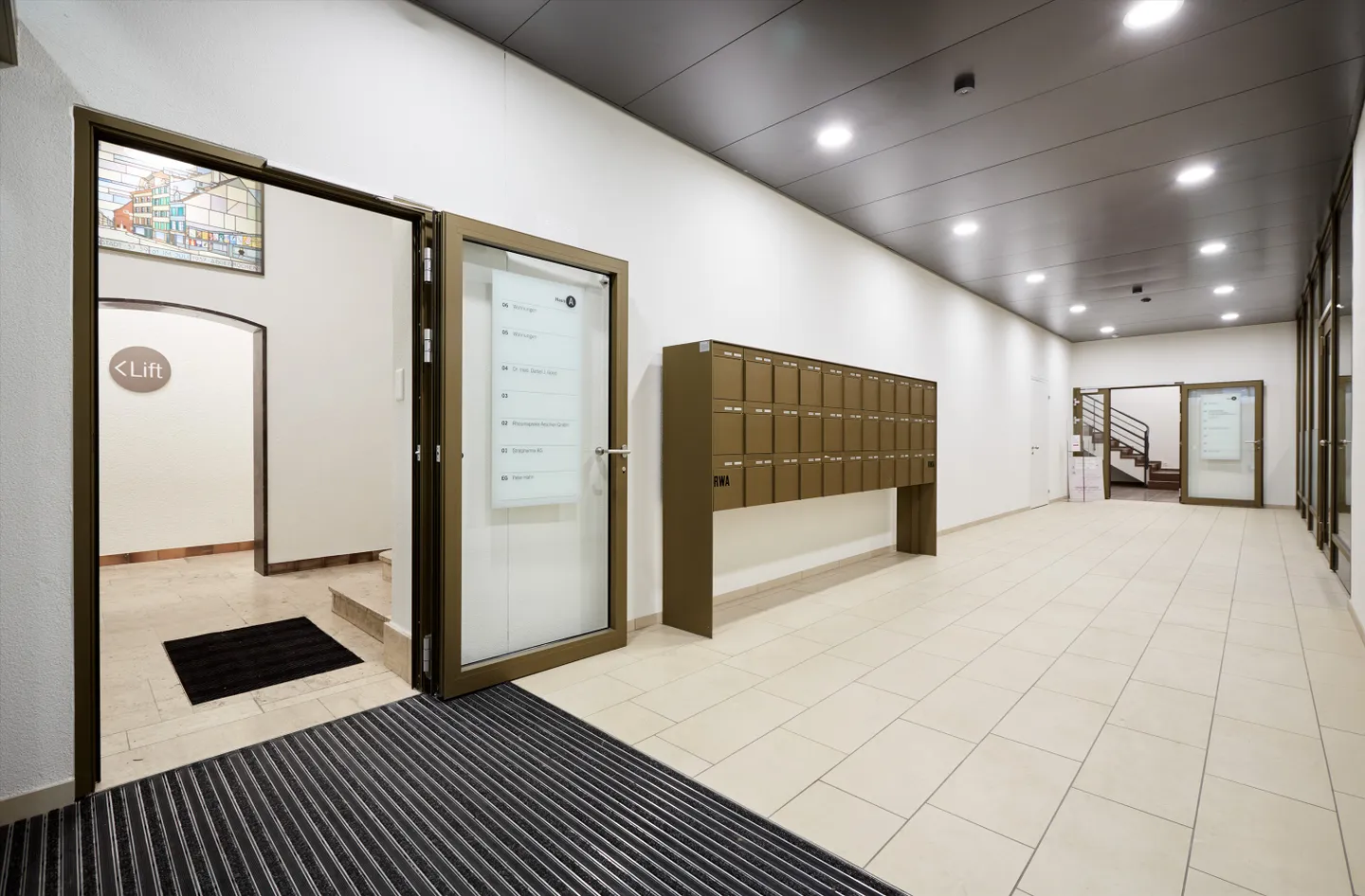 Bureau ou salle de pratique entre Bankverein et Aeschenplatz - Photo 9 sur 9
