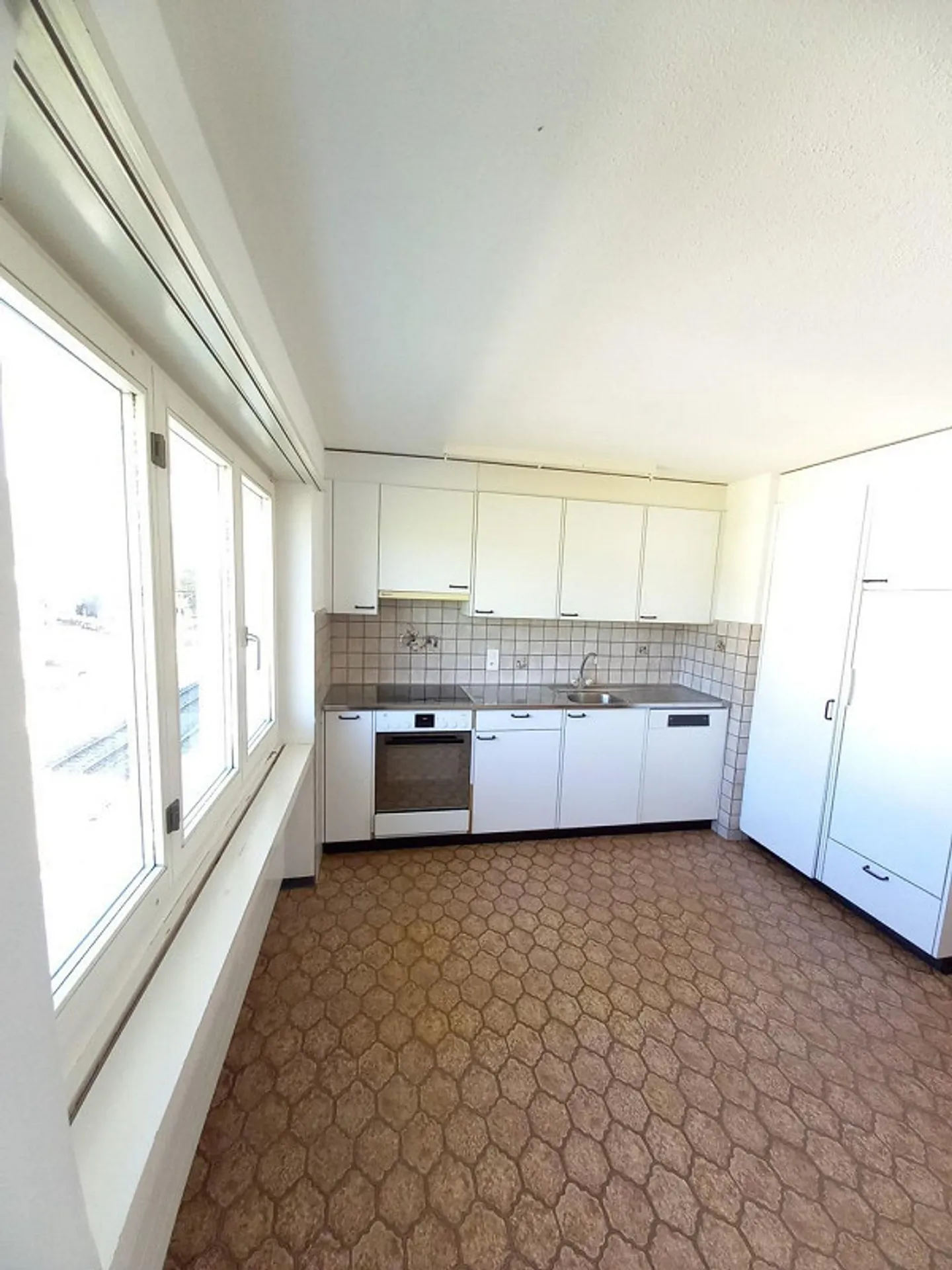 Appartement convivial avec un environnement verdoyant dans un emplacement calme ! - Photo 6 sur 11