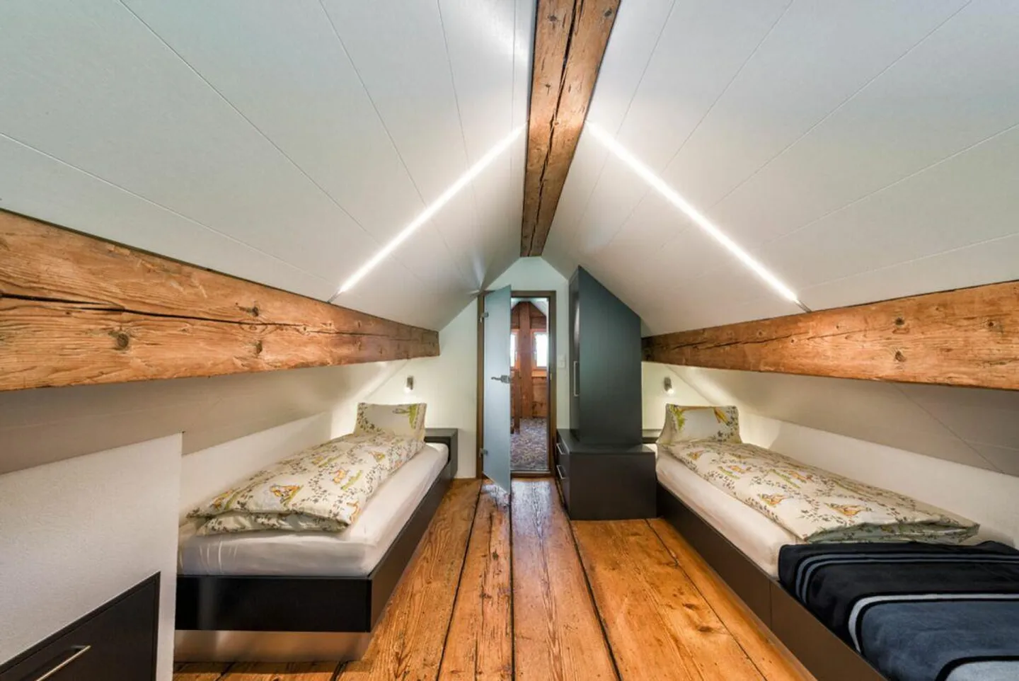 Living where others vacation! - Photo 9 of 12