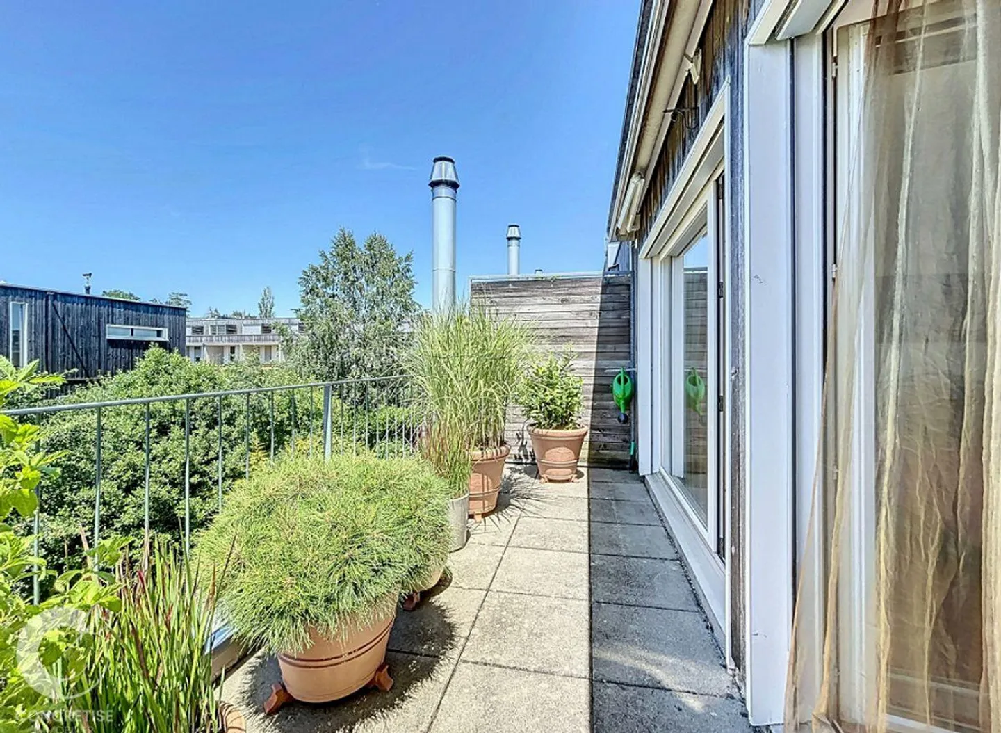 Well-maintained 4.5-room adjoining house in Denges - Photo 11 of 13