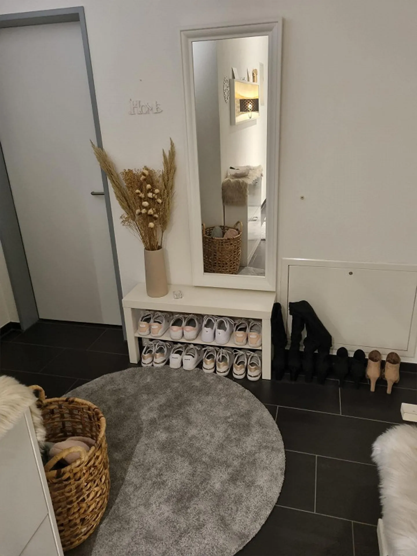 Bella grande appartamento di 2,5 stanze - Foto 3 di 4