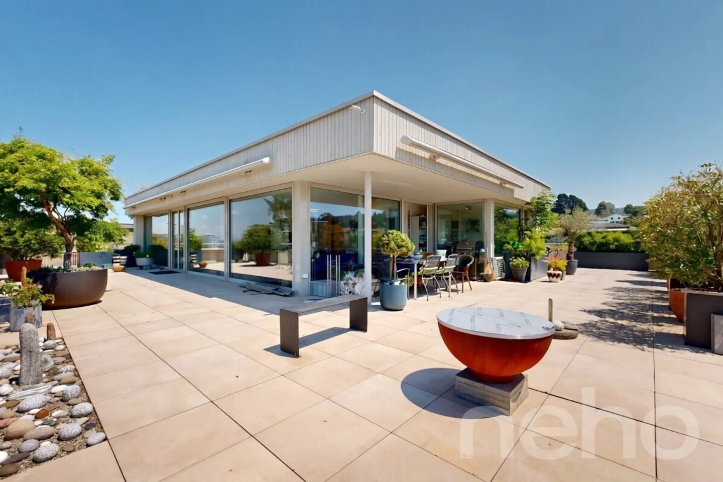 Attico con terrazza da sogno e vista libera - Foto 8 di 12