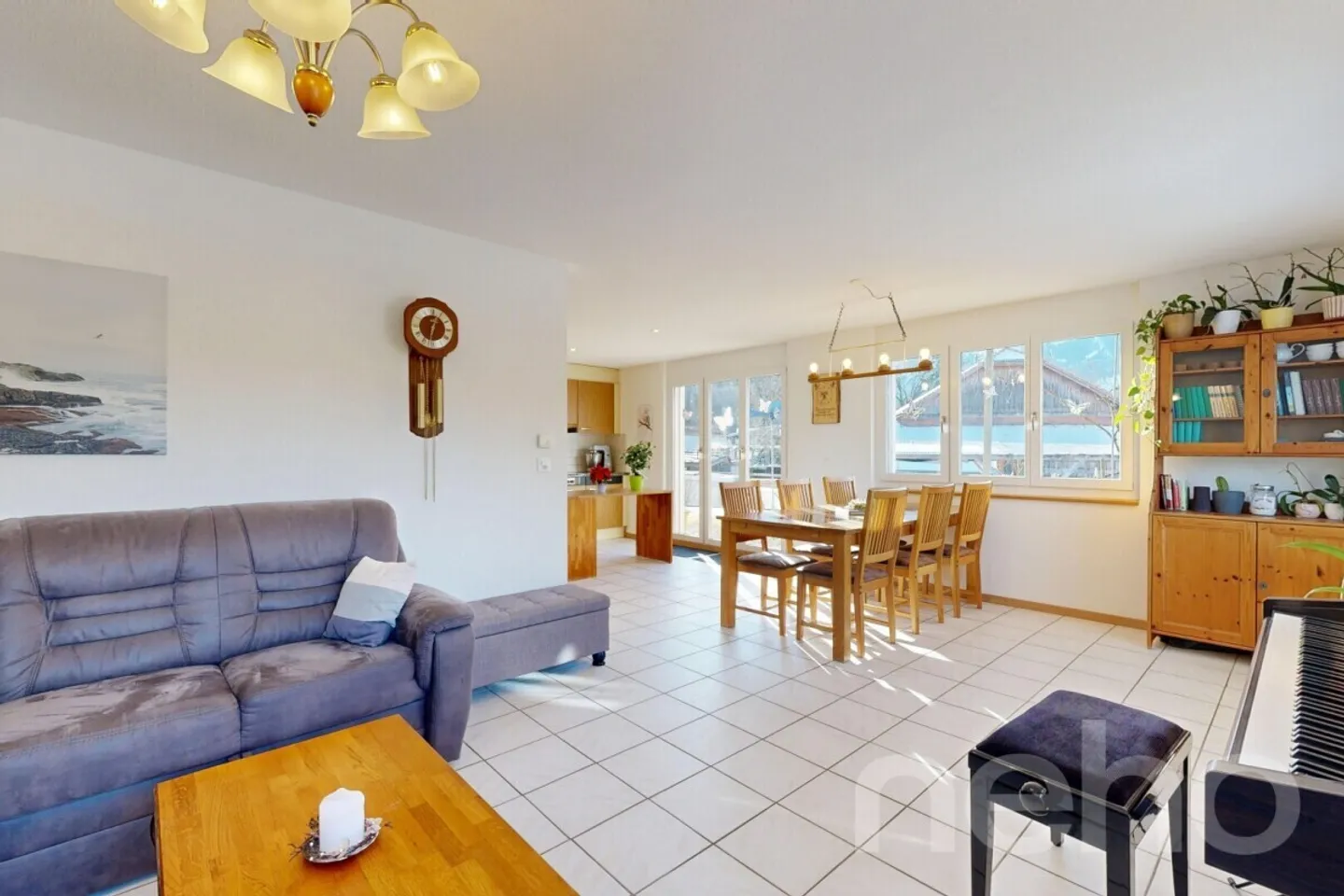 Family house with garden, sun, and space for living and working - Photo 4 of 12