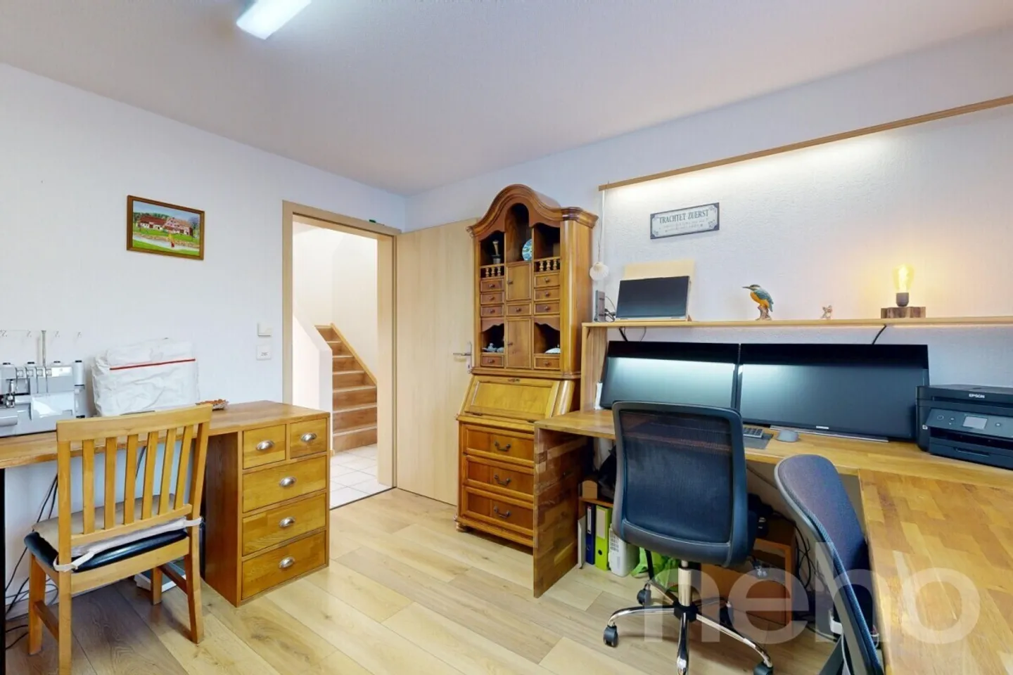 Family house with garden, sun, and space for living and working - Photo 5 of 12