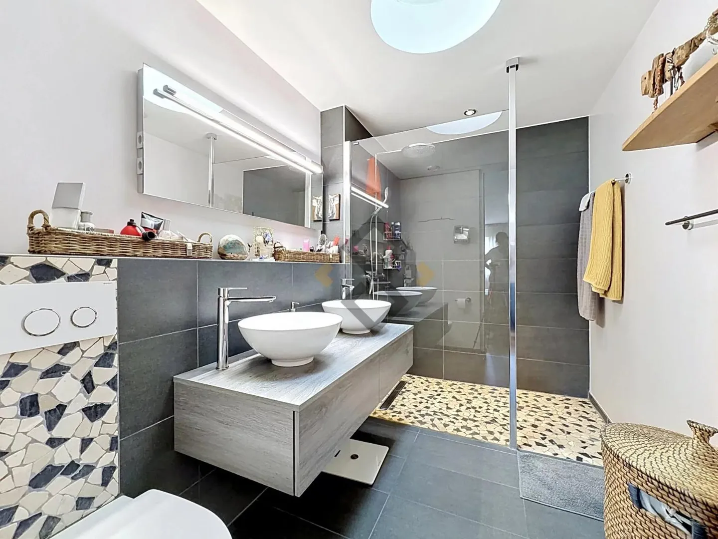 Wunderschöne Penthouse-Wohnung mit 4,5 Zimmern in Granges-Paccot - Foto 10 von 13