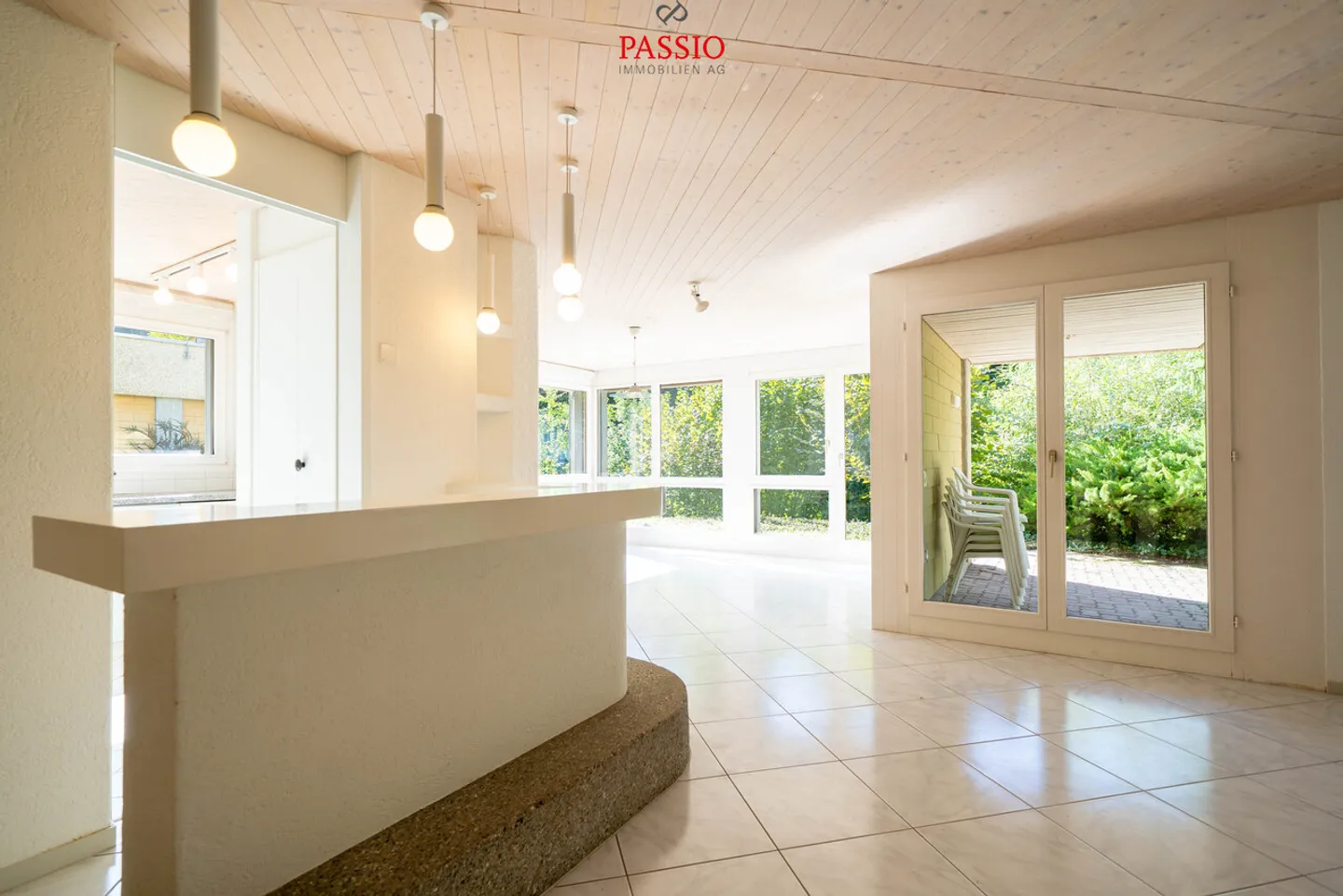 Casa a schiera di 4,5 vani in posizione privilegiata con ampio spazio esterno - Foto 1 di 39