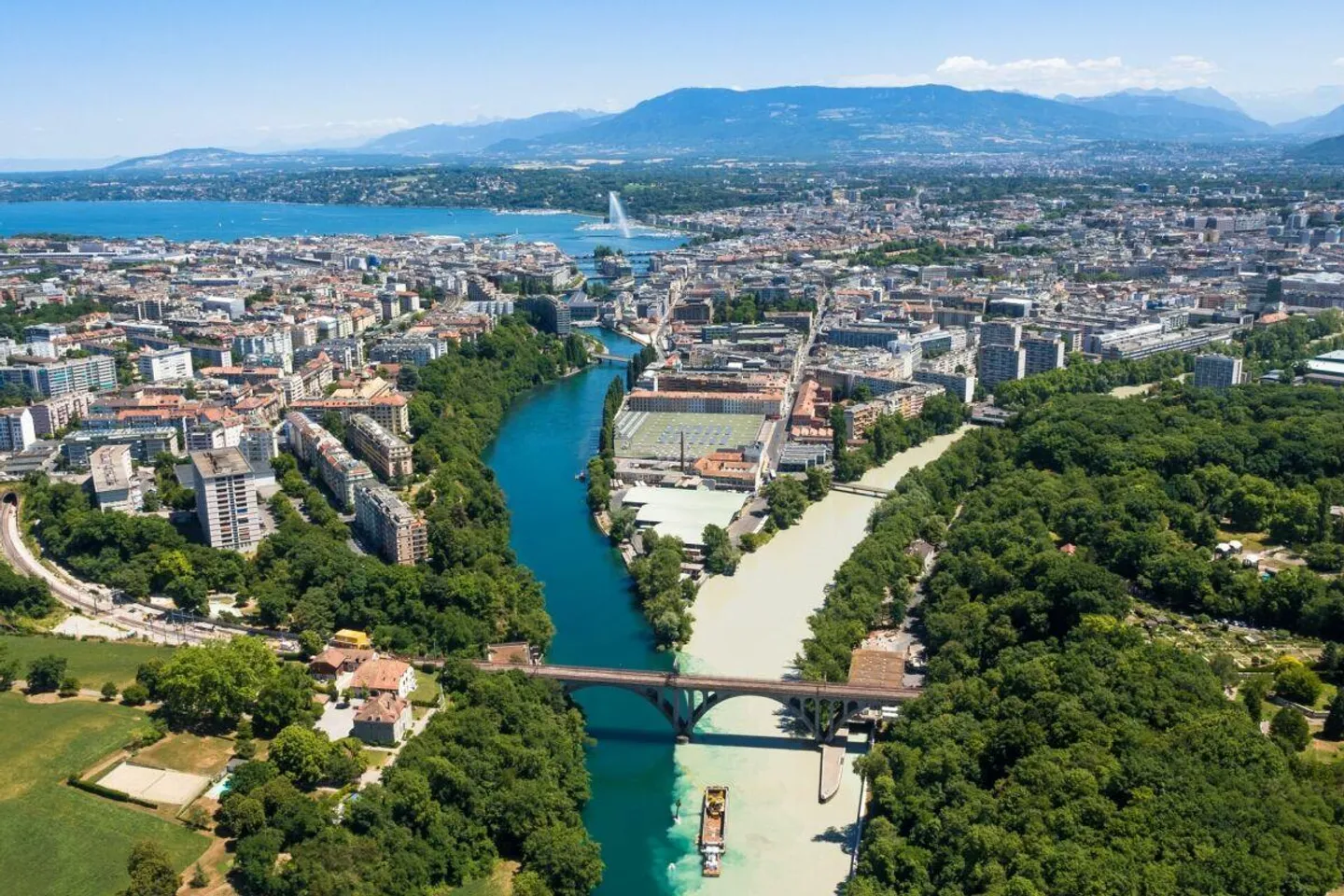 Terreno edificabile esclusivo in una posizione privilegiata a Onex - Foto 3 di 6