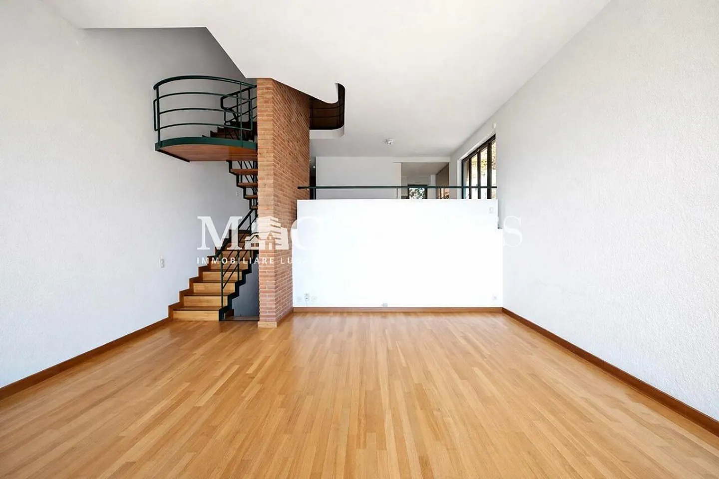 Lugano: Villa mit Seeblick und privatem Garten - Foto 11 von 23