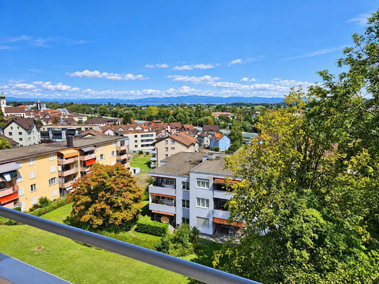 Penthouse apartment with huge terrace and view to Lake Constance - Photo 8 of 9