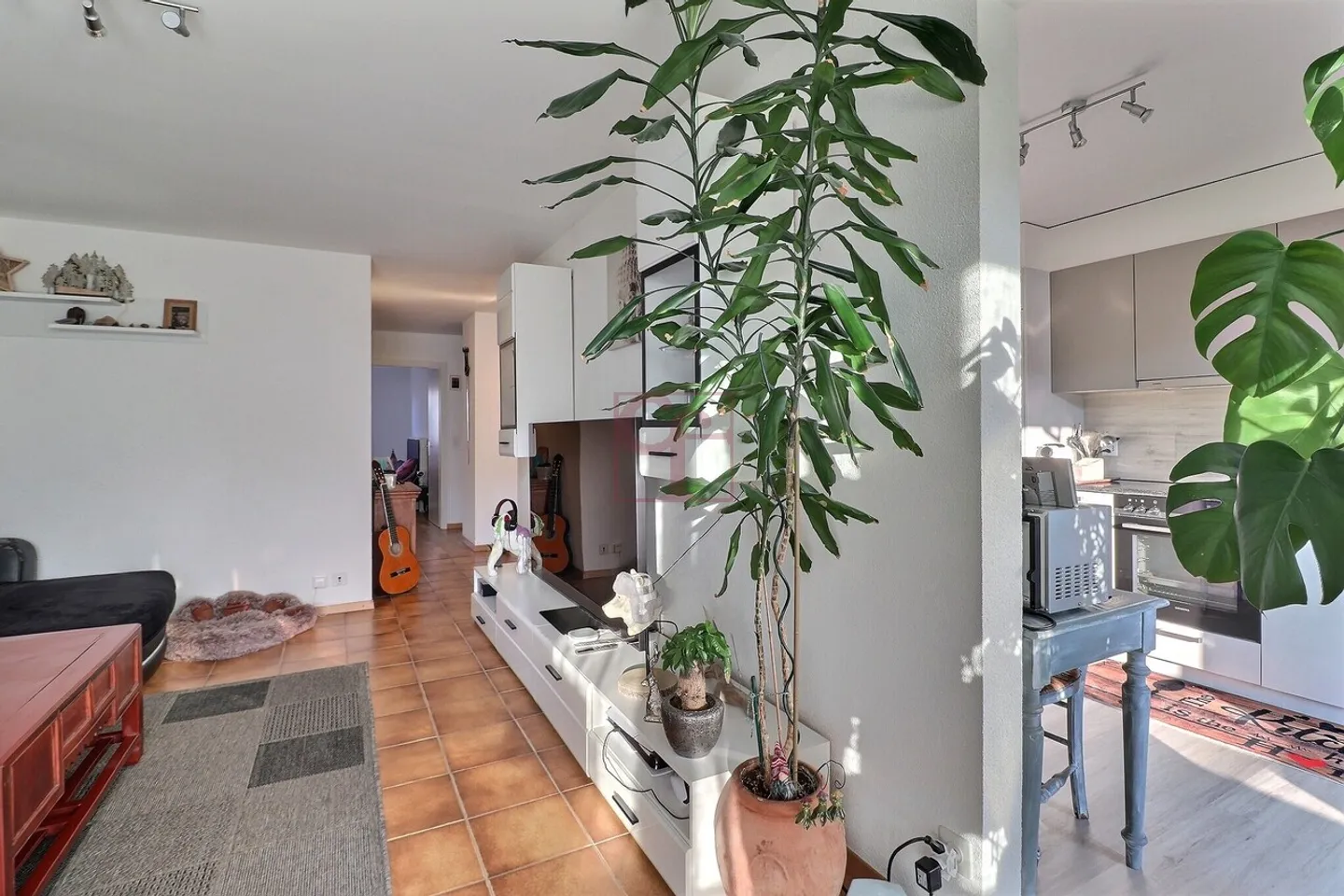 Wunderschöne renovierte 3,5-Zimmer-Wohnung zu vermieten (95 m2) - Foto 3 von 13