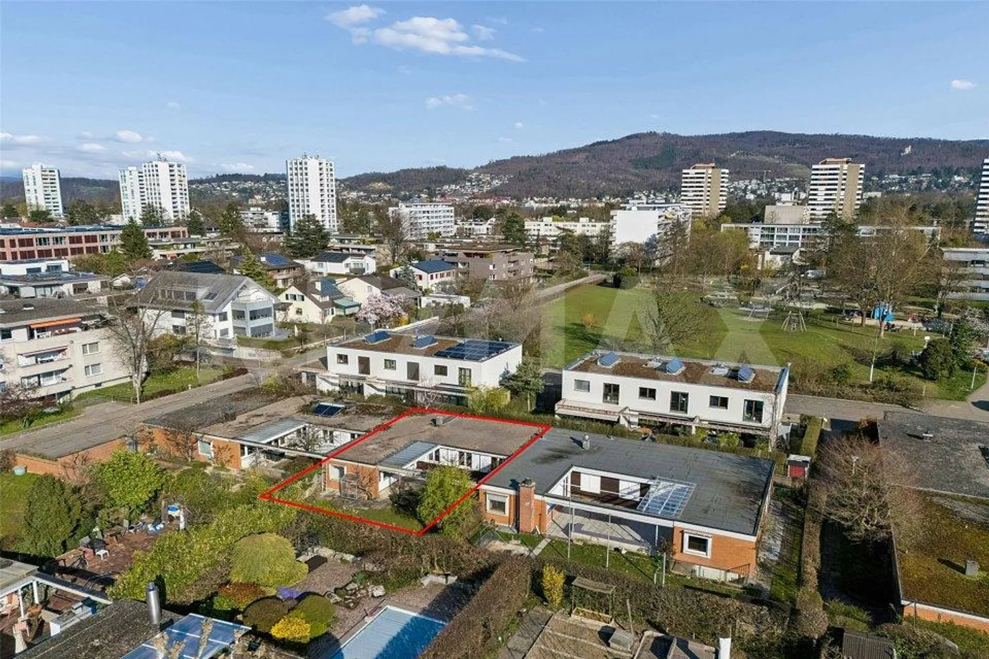 Casa a schiera da ristrutturare con fascino... - Foto 2 di 13