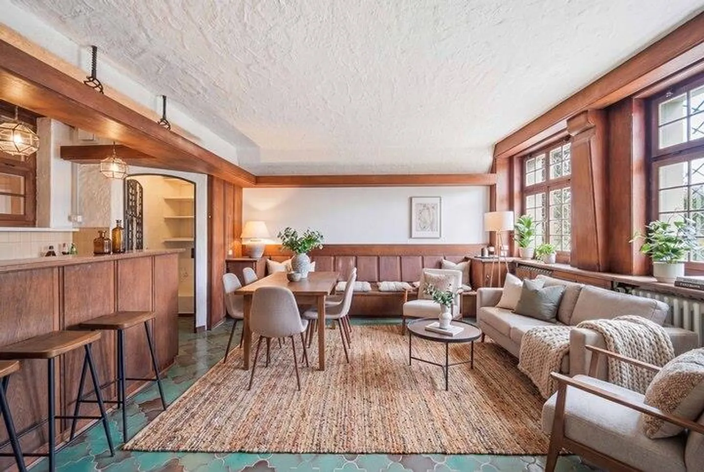 Writing History - Multi-Generational House with Potential in Oberglatt - Photo 3 of 8
