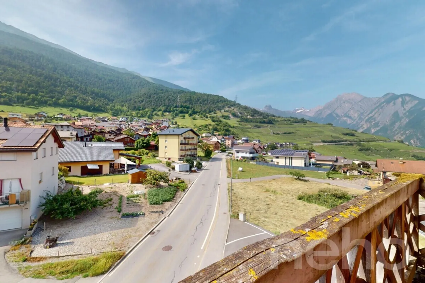 Magnifique attique - vue incroyable plein sud - jardin privé - Photo 11 sur 12