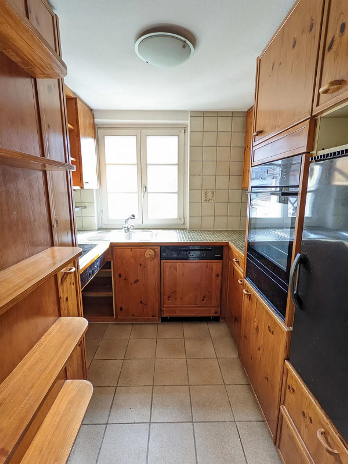 Belle maisonette de 4 pièces dans une maison à 2 familles - Photo 3 sur 19