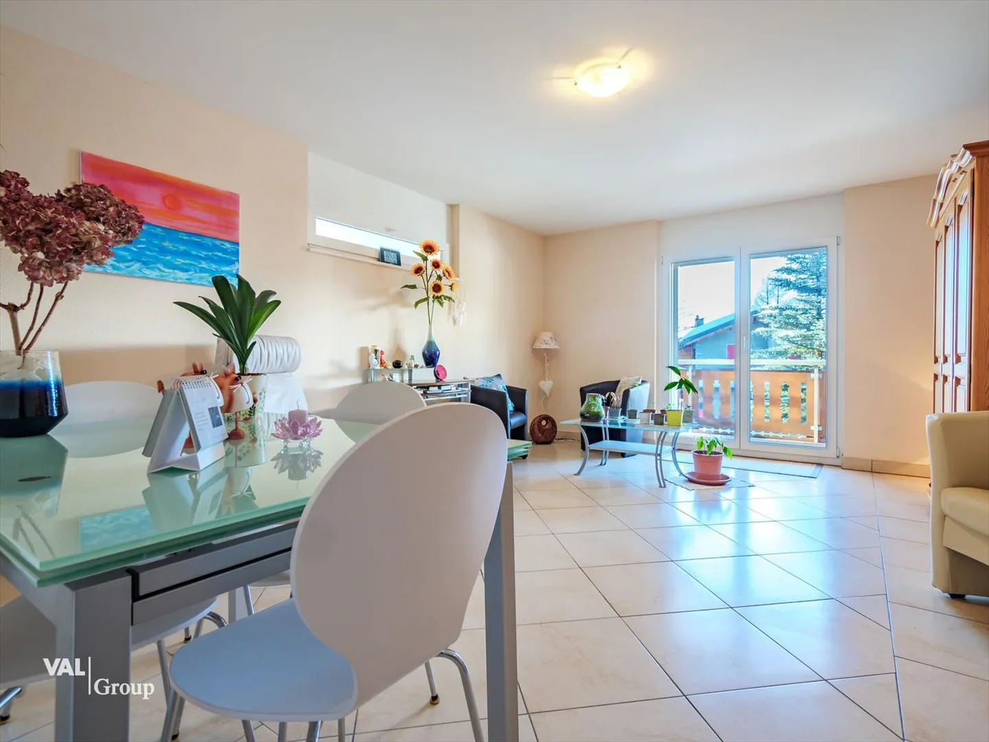 Magnificent residence comprising 3 generous apartments - Photo 8 of 13