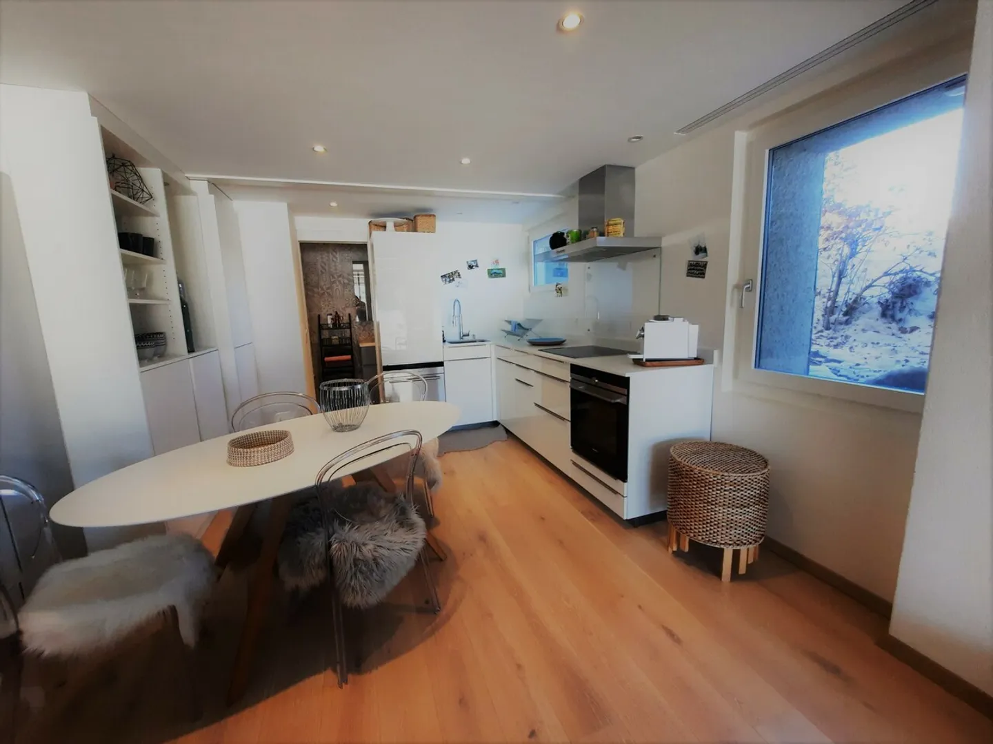 Charmant Appartement Rénové - Photo 1 sur 5