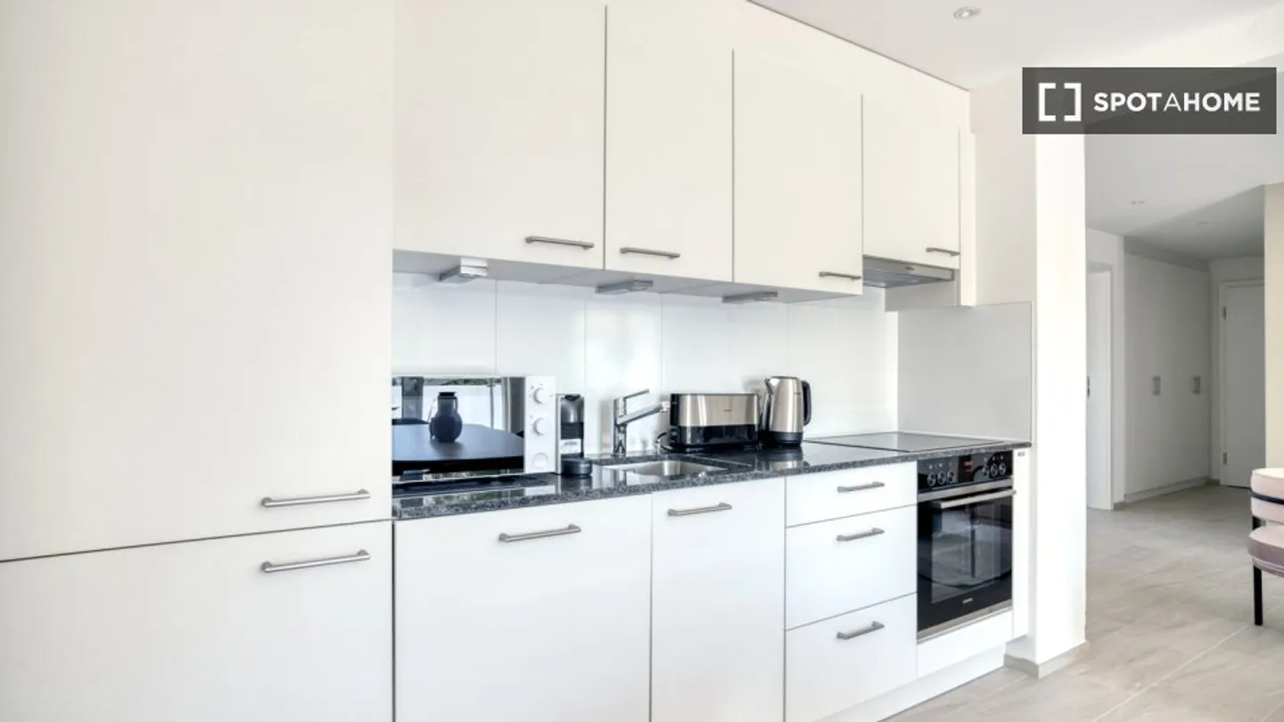 Apartment for rent - Photo 3 of 16