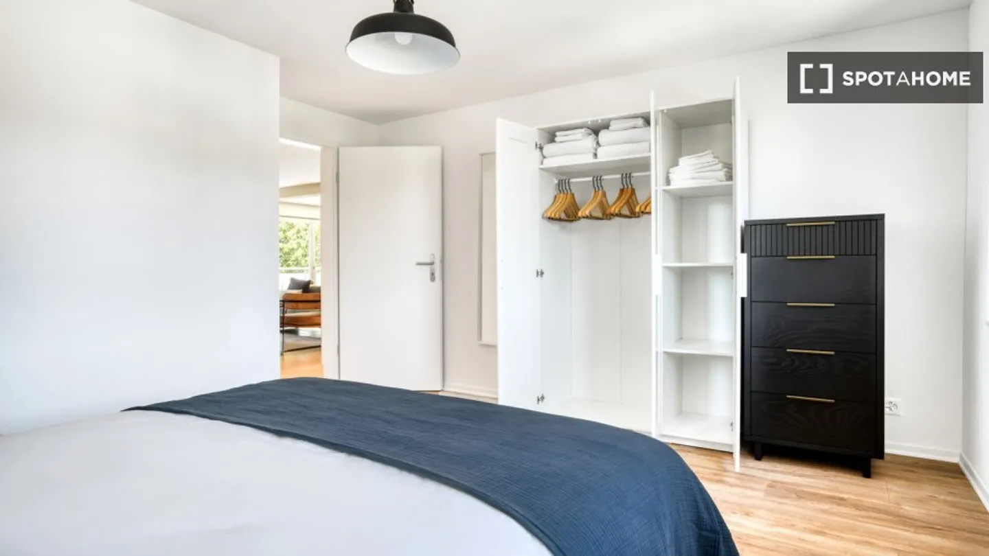 Apartment for rent - Photo 6 of 16